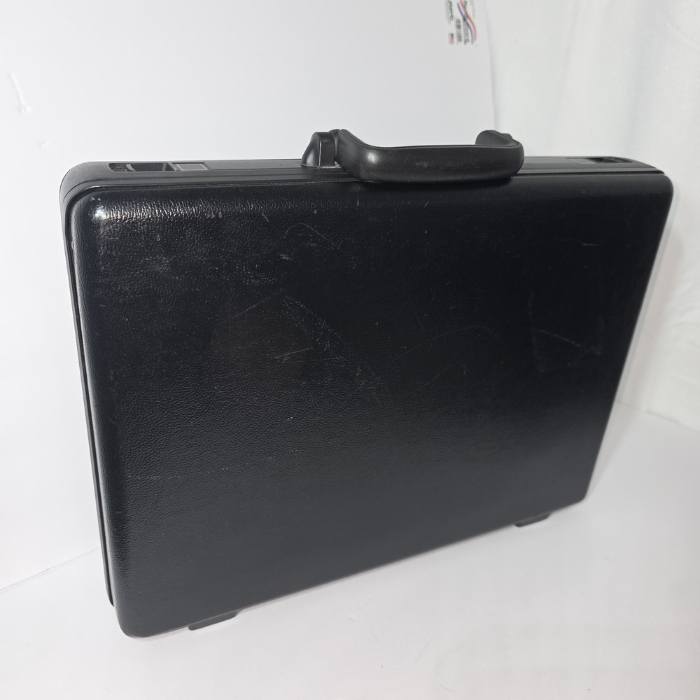 Samsonite Bonded Black Leather Expandable Attache Briefcase Classic Laureate